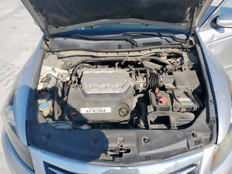 1HGCP3F86CA005341 - 2012 HONDA ACCORD EXL SILVER photo 11