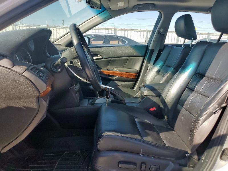 1HGCP3F86CA005341 - 2012 HONDA ACCORD EXL SILVER photo 7