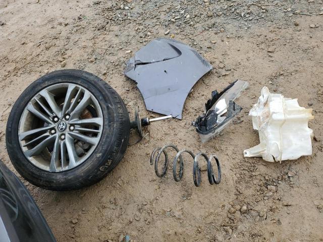 4T1BF1FK9GU188893 - 2016 TOYOTA CAMRY LE GRAY photo 12