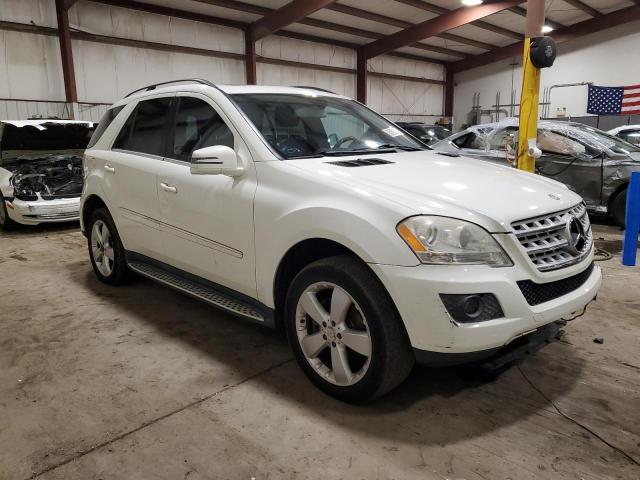 4JGBB8GB9BA674844 - 2011 MERCEDES-BENZ ML 350 4MATIC WHITE photo 4