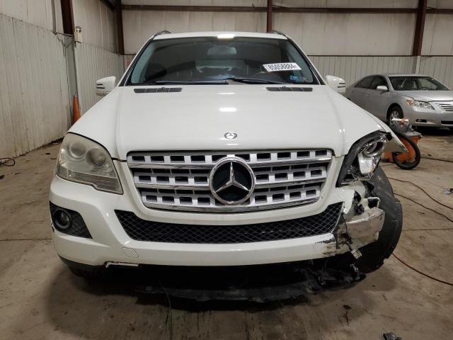 4JGBB8GB9BA674844 - 2011 MERCEDES-BENZ ML 350 4MATIC WHITE photo 5