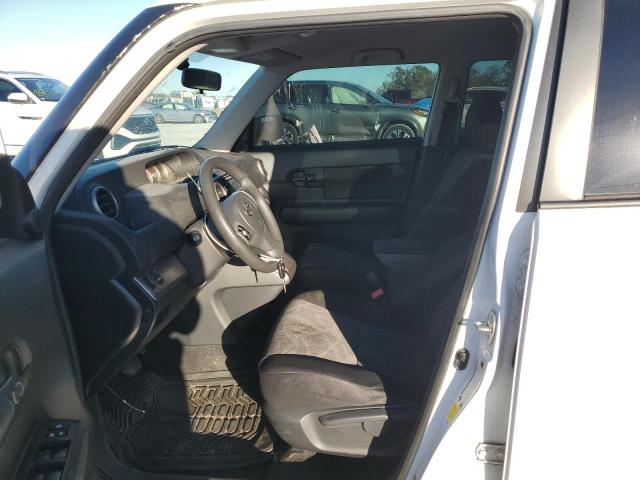 JTLZE4FE4FJ067968 - 2015 TOYOTA SCION XB 白色 照片 7