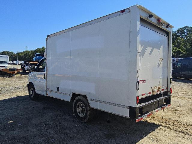 1GB0GRFPXK1185342 - 2019 CHEVROLET EXPRESS G3 WHITE photo 2