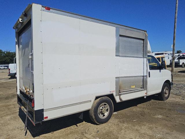 1GB0GRFPXK1185342 - 2019 CHEVROLET EXPRESS G3 WHITE photo 3