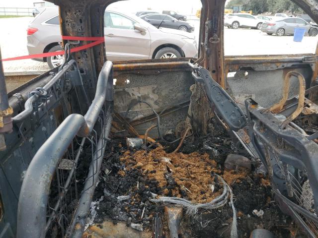 3C63RPGL8JG276815 - 2018 RAM 3500 ST BURN photo 10
