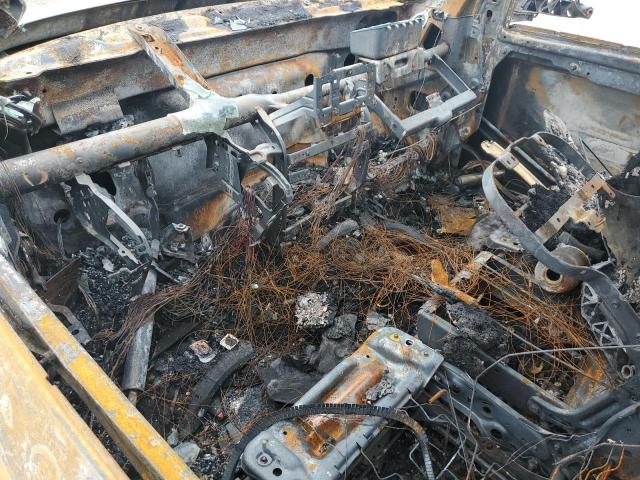 3C63RPGL8JG276815 - 2018 RAM 3500 ST BURN photo 8
