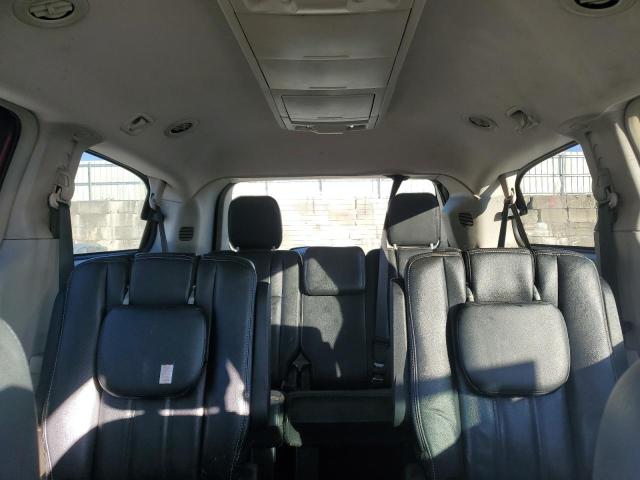 2C4RC1BGXGR246486 - 2016 CHRYSLER TOWN & COU TOURING MAROON photo 10