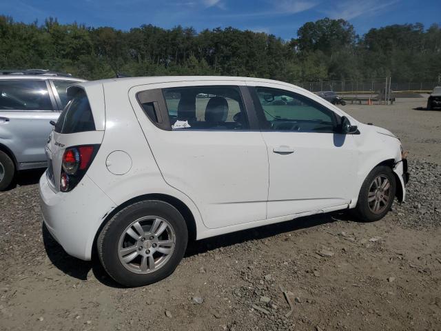 1G1JC6SH0C4122199 - 2012 CHEVROLET SONIC LT Biały zdjęcie 3