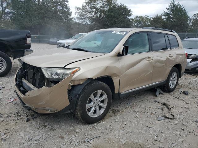 2013 TOYOTA HIGHLANDER BASE, 