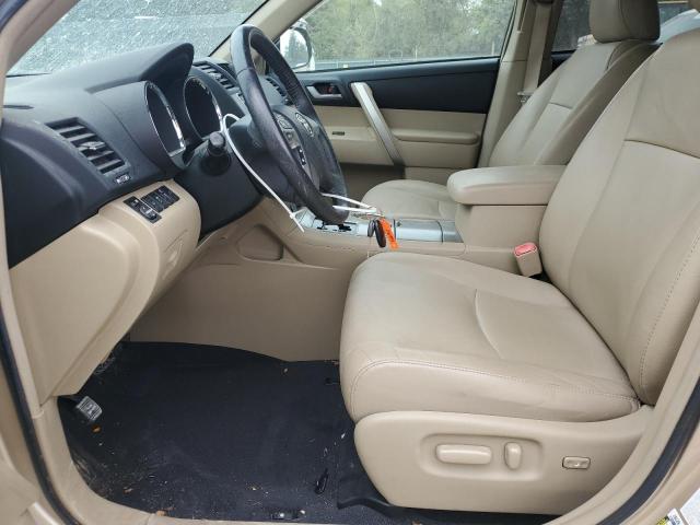 5TDBK3EH4DS180430 - 2013 TOYOTA HIGHLANDER BASE Beige photo 7