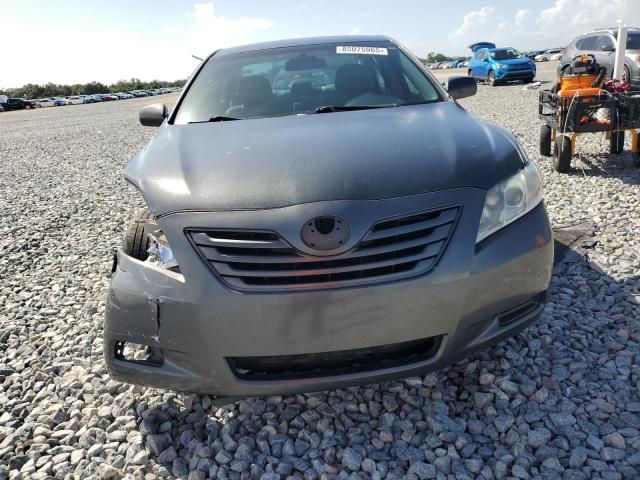 4T1BE46K49U823056 - 2009 TOYOTA CAMRY BASE 灰色 照片 5