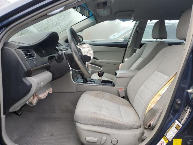 4T1BF1FK4HU623045 - 2017 TOYOTA CAMRY LE BLUE photo 7