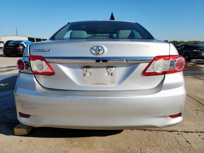 5YFBU4EE6CP032258 - 2012 TOYOTA COROLLA BASE Gümüş fotoğraf 6