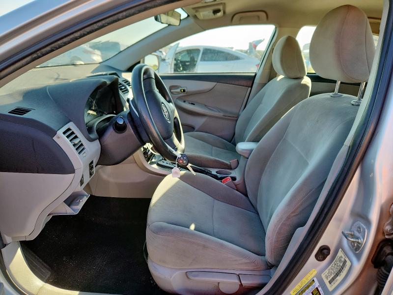 5YFBU4EE6CP032258 - 2012 TOYOTA COROLLA BASE Gümüş fotoğraf 7