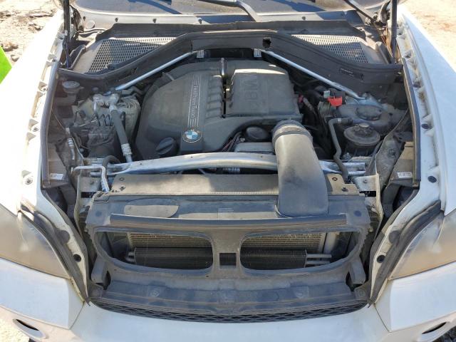 5UXZV4C52CL751481 - 2012 BMW X5 XDRIVE35I WHITE photo 12