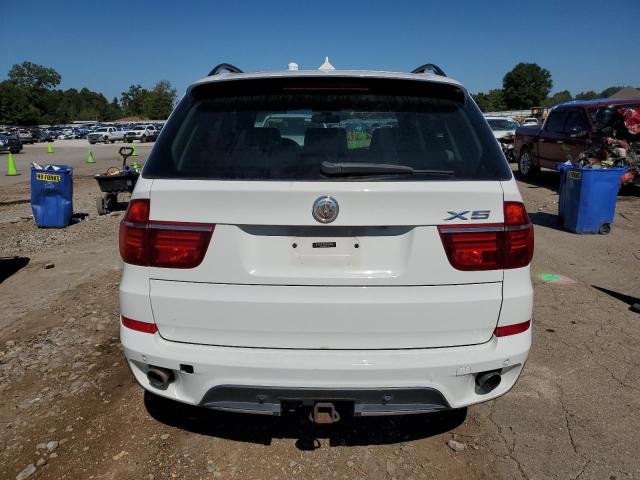 5UXZV4C52CL751481 - 2012 BMW X5 XDRIVE35I WHITE photo 6