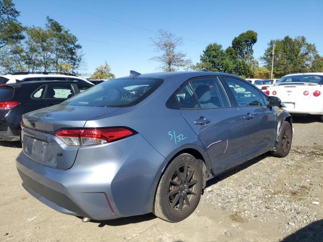 5YFEPRAE3LP138626 - 2020 TOYOTA COROLLA LE CHARCOAL photo 3