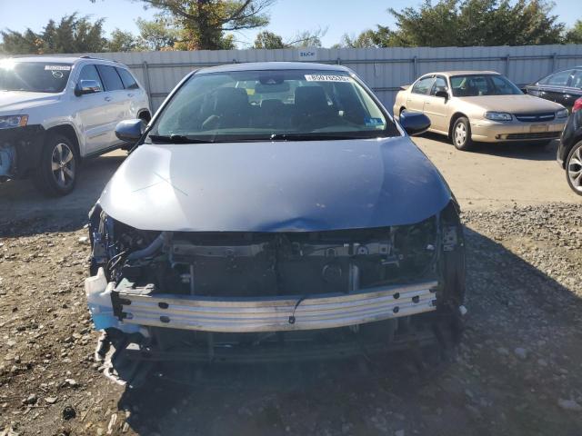 5YFEPRAE3LP138626 - 2020 TOYOTA COROLLA LE CHARCOAL photo 5