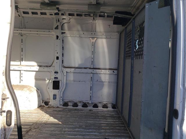 3C6TRVCG0GE127011 - 2016 RAM PROMASTER 2500 HIGH თეთრი ფოტო 10