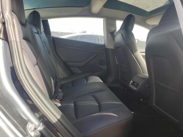 5YJ3E1EA3PF596576 - 2023 TESLA MODEL 3 Gris foto 10