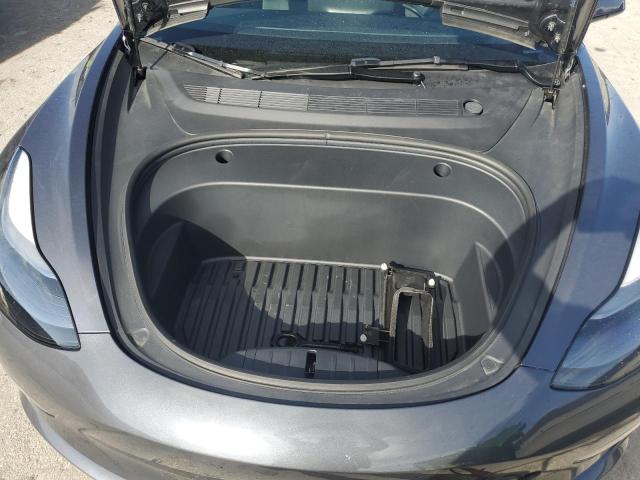 5YJ3E1EA3PF596576 - 2023 TESLA MODEL 3 Gris foto 11