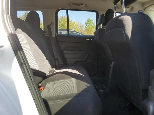 1C4NJPBA2HD187439 - 2017 JEEP PATRIOT SPORT 白色 照片 11