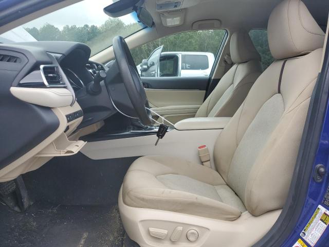 4T1B11HK8JU586728 - 2018 TOYOTA CAMRY L BLUE photo 7