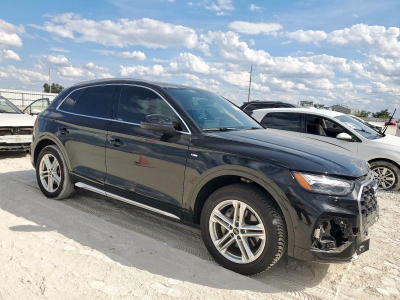 WA1F2AFY5M2009093 - 2021 AUDI Q5 PRESTIGE 黑色 照片 4