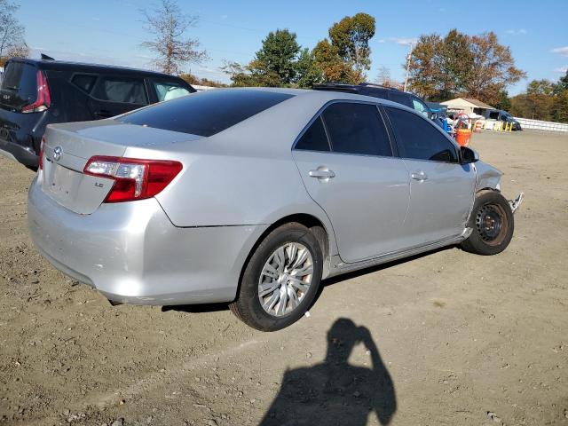 4T1BF1FK2DU722604 - 2013 TOYOTA CAMRY L SILVER photo 3