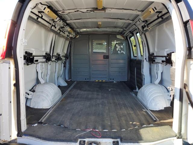 1GCFG15X861170935 - 2006 CHEV EXPRESS G1500 WHITE photo 10