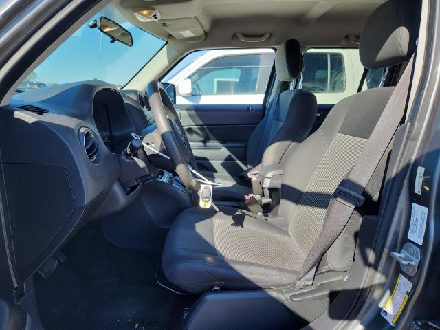 1C4NJRBB4CD636178 - 2012 JEEP PATRIOT SPORT 灰色 照片 7