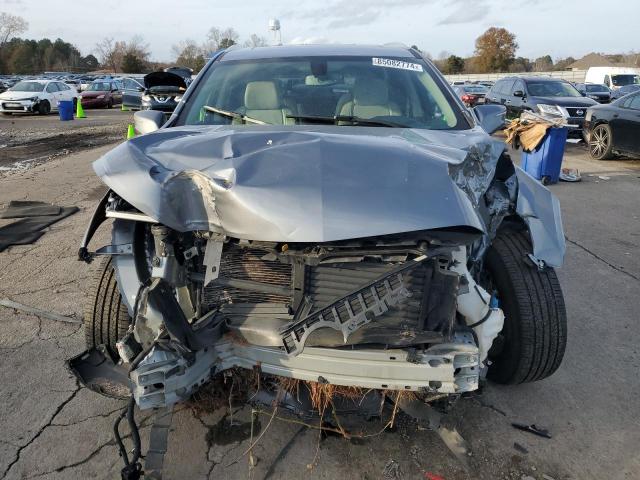 5GAEVAKW8JJ194255 - 2018 BUICK ENCLAVE ESSENCE ნაცრისფერი ფოტო 5