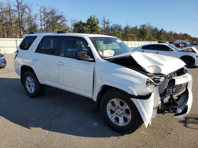 JTEEU5JR1P5278757 - 2023 TOYOTA 4RUNNER SR5 Ақ фото 4
