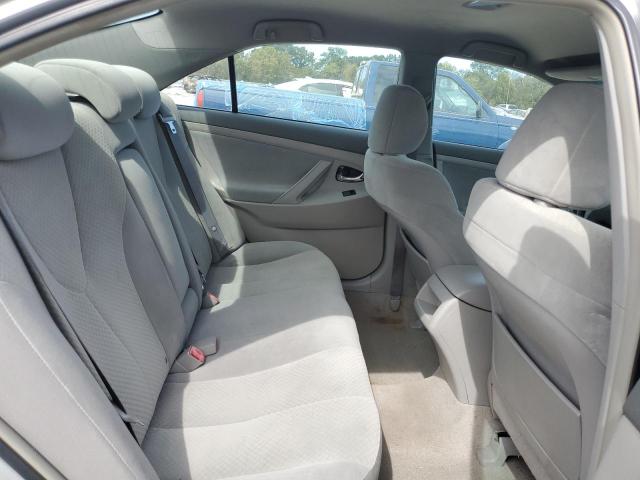 4T1BE46K49U369987 - 2009 TOYOTA CAMRY BASE SILVER photo 10