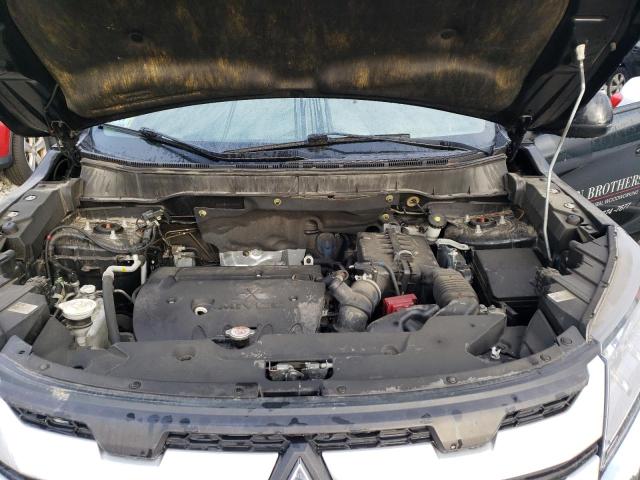 JA4APUAU5MU011044 - 2021 MITSUBISHI OUTLANDER ES BLACK photo 12