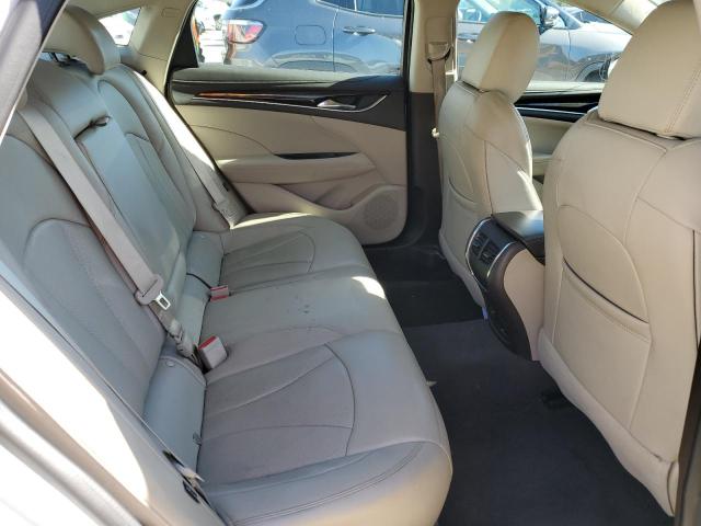 1G4ZS5SS2JU112625 - 2018 BUICK LACROSSE PREMIUM Biały zdjęcie 10
