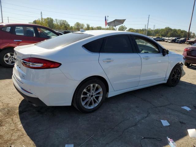 3FA6P0HD0LR218625 - 2020 FORD FUSION SE WHITE photo 3