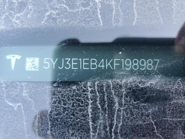 5YJ3E1EB4KF198987 - 2019 TESLA MODEL 3 Черный фото 12