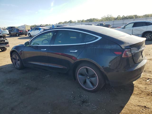 5YJ3E1EB4KF198987 - 2019 TESLA MODEL 3 Черный фото 2