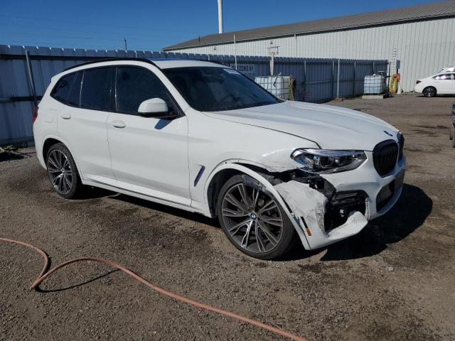 5UXTR9C59JLD74011 - 2018 BMW X3 XDRIVE30I WHITE photo 4