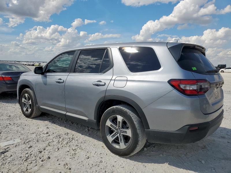 5FNYG2H40PB007544 - 2023 HONDA PILOT EXL SILVER photo 2