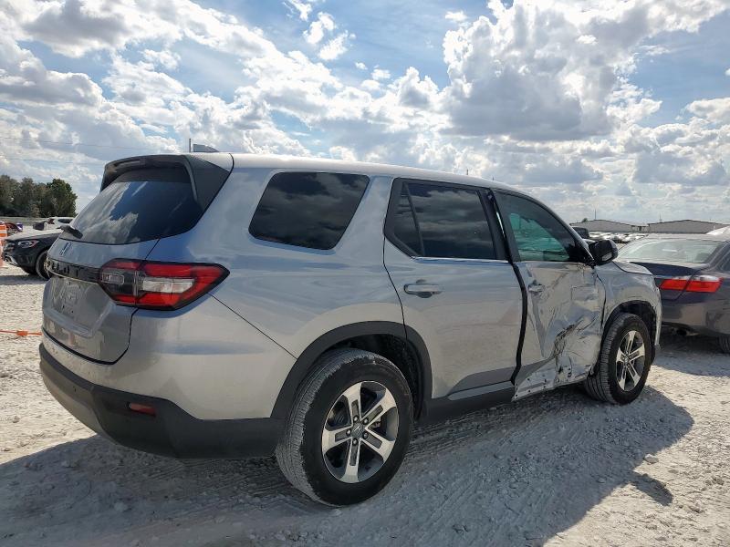 5FNYG2H40PB007544 - 2023 HONDA PILOT EXL SILVER photo 3
