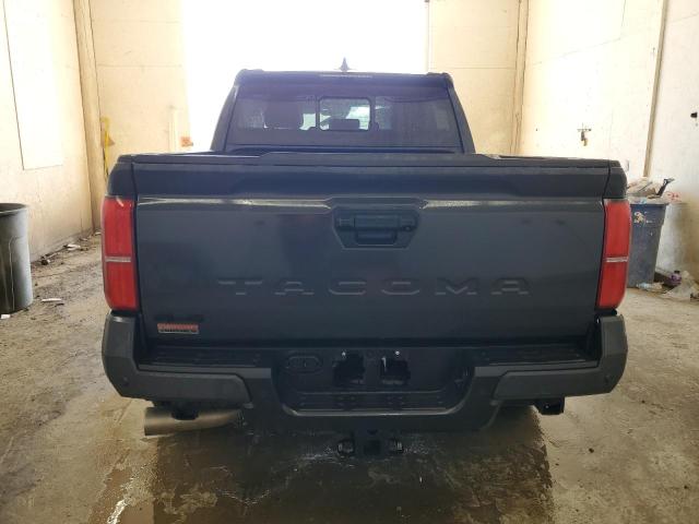 3TMLB5JN6RM022769 - 2024 TOYOTA TACOMA DOUBLE CAB GRAY photo 6