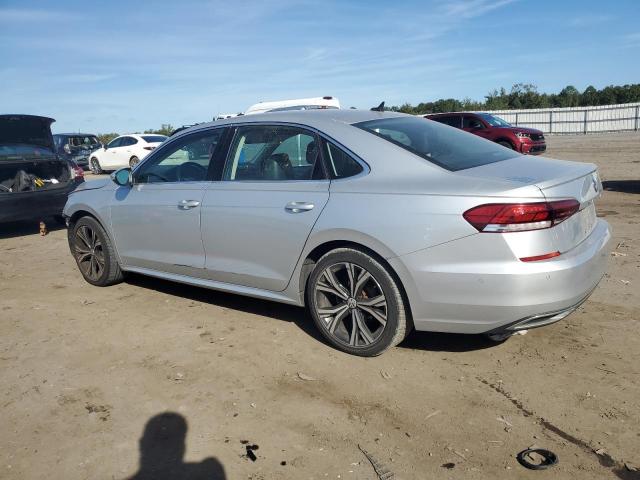 1VWCA7A38LC006074 - 2020 VOLKSWAGEN PASSAT SEL SILVER photo 2