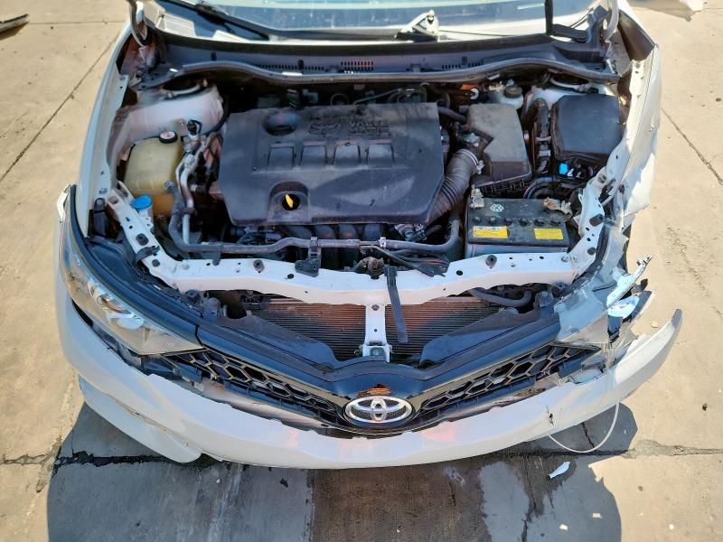 JTNKARJE5HJ548307 - 2017 TOYOTA COROLLA IM WHITE photo 11