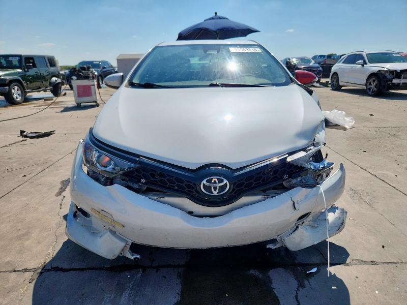 JTNKARJE5HJ548307 - 2017 TOYOTA COROLLA IM WHITE photo 5