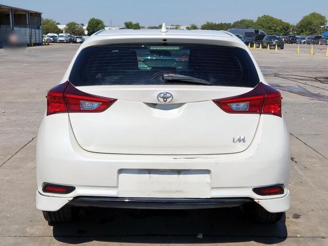 JTNKARJE5HJ548307 - 2017 TOYOTA COROLLA IM WHITE photo 6