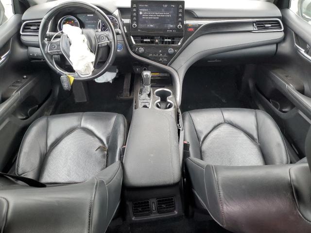 4T1F31AK2MU563973 - 2021 TOYOTA CAMRY XLE თეთრი ფოტო 8