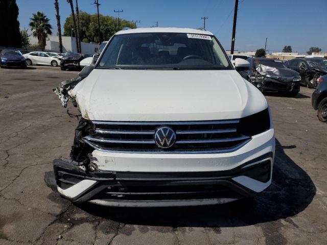 3VV3B7AX9RM098324 - 2024 VOLKSWAGEN TIGUAN SE 白色 照片 5