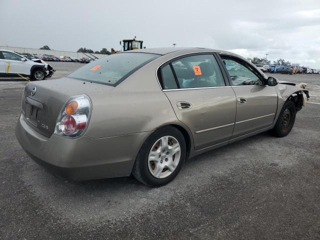 1N4AL11D23C205718 - 2003 NISSAN ALTIMA BASE GOLD photo 3